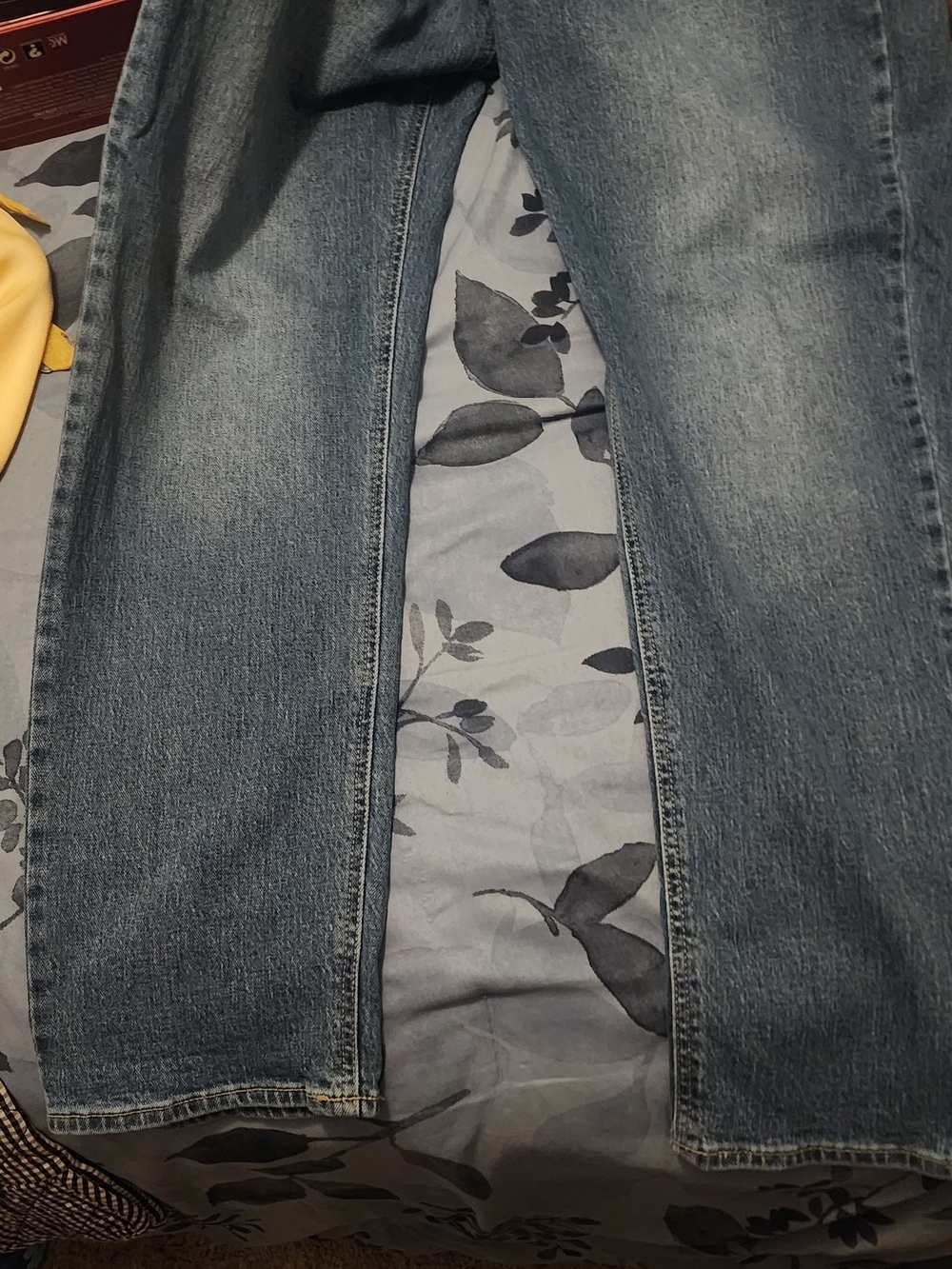 Old Navy Women's  Boyfriend Jeans